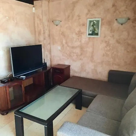 Beautiful 2-Bed Villa In Cholakova Cheshma Villa