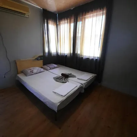 Beautiful 2-Bed Villa In Cholakova Cheshma Villa Kosharitsa